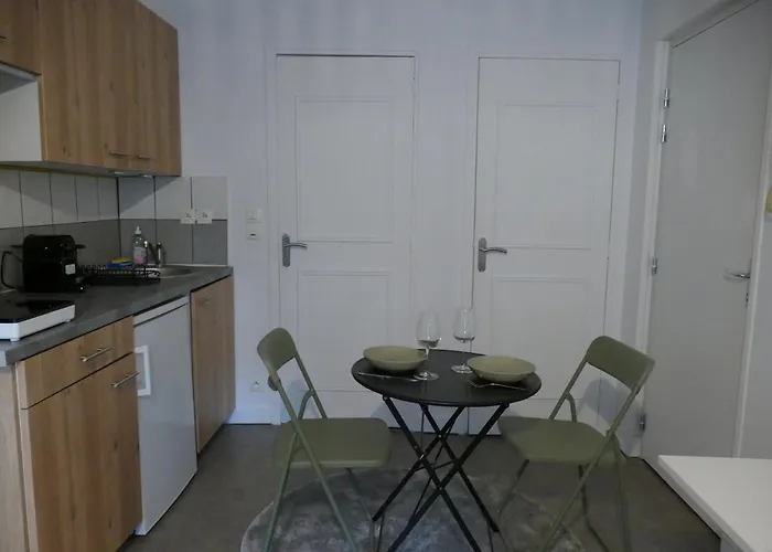 Jardin De L'hotel De Rouen